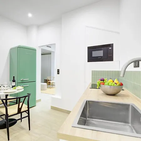 Bluestay 287 - Superbe A 17 * Paris
