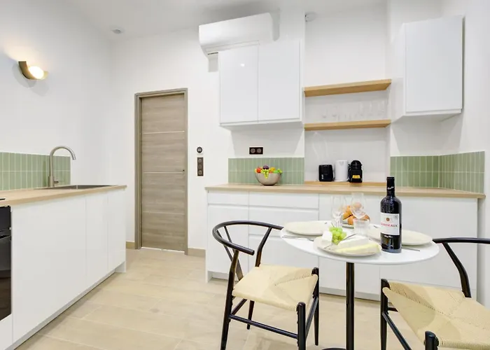 Bluestay 287 - Superbe A 17 Paris